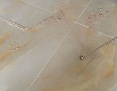 清河瓷砖空鼓维修公司分享粘合剂选择不当在瓷砖铺贴过程中可能导致以下问题